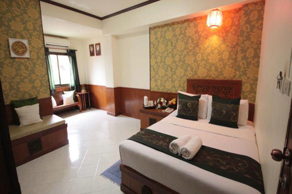 Thana Guesthouse Chiang Mai Exterior photo